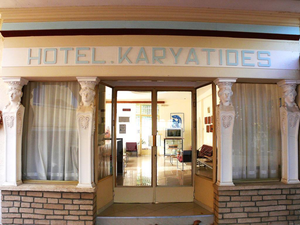 Hotel Karyatides Agía Marína Exterior foto